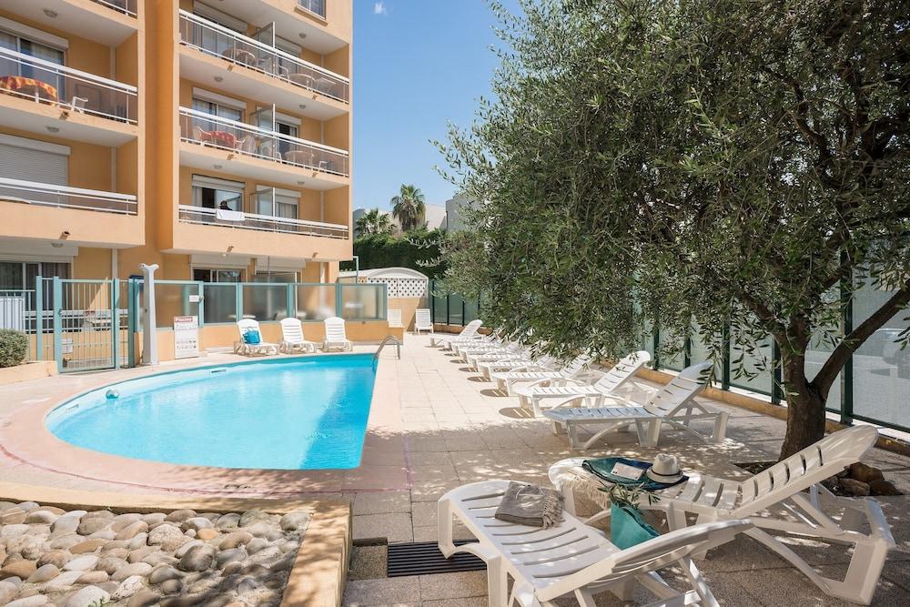 Residence Pierre & Vacances La Rostagne Juan-les-Pins Luaran gambar
