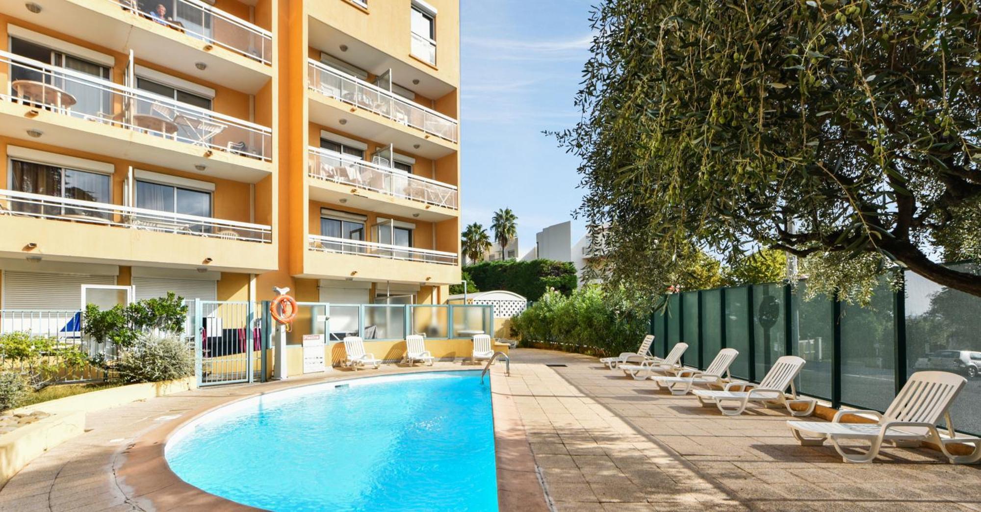 Residence Pierre & Vacances La Rostagne Juan-les-Pins Luaran gambar